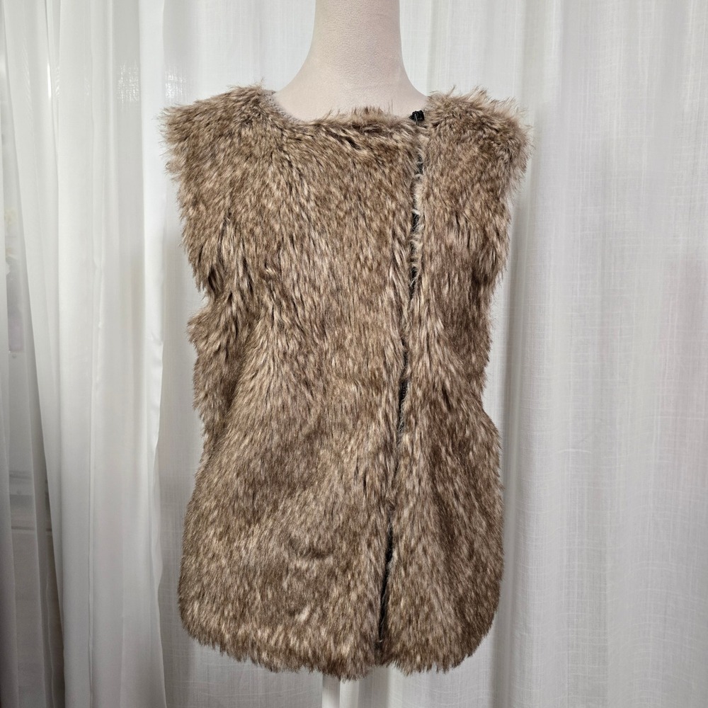 Forever 21 Faux Fur Vest‎ Sweater Back Zipper Closure Brown Women's Medium Fall